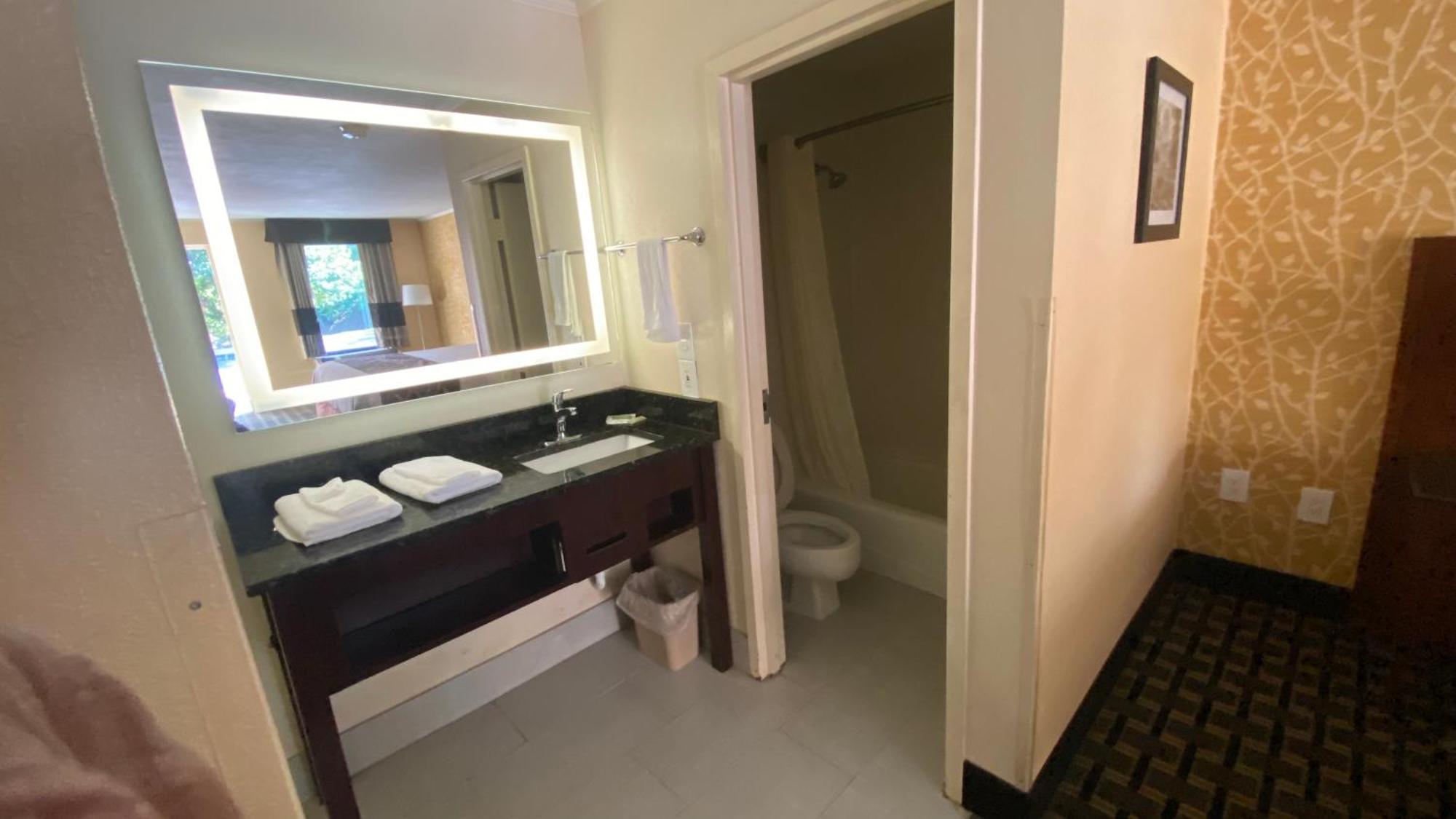My Home & Suites Toccoa Exteriör bild