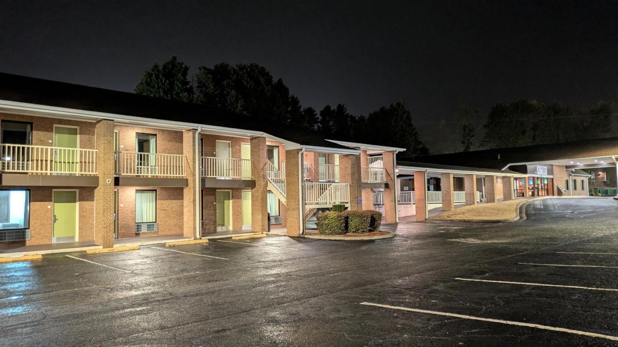My Home & Suites Toccoa Exteriör bild